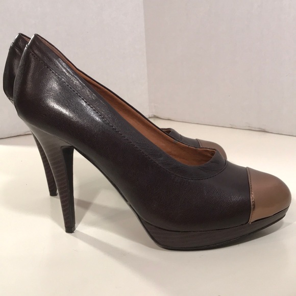 MRKT. Brown & Gold Leather Heels Size 8 EUC - Picture 5 of 8